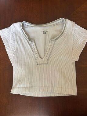 Urban Outfitters Ribbed Scoop Notch Crop Top - Light Gray